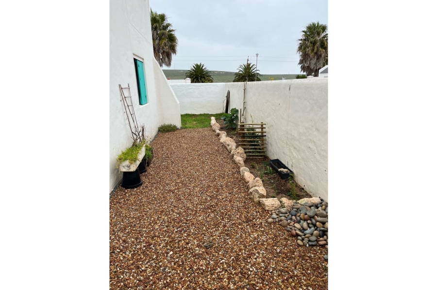 3 Bedroom Property for Sale in Lampiesbaai Western Cape